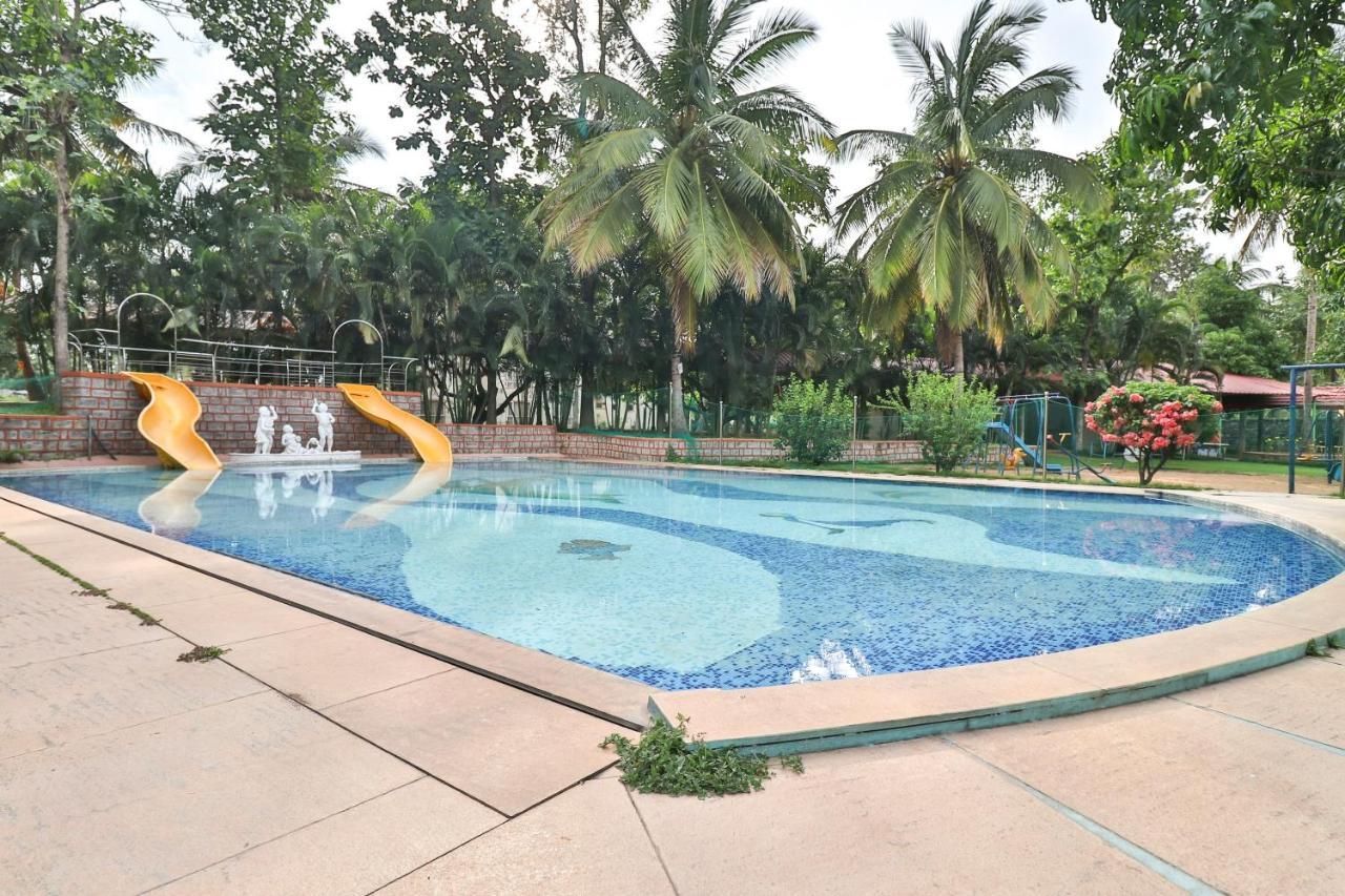 Palette - Holiday Palms Bangalore Exterior foto